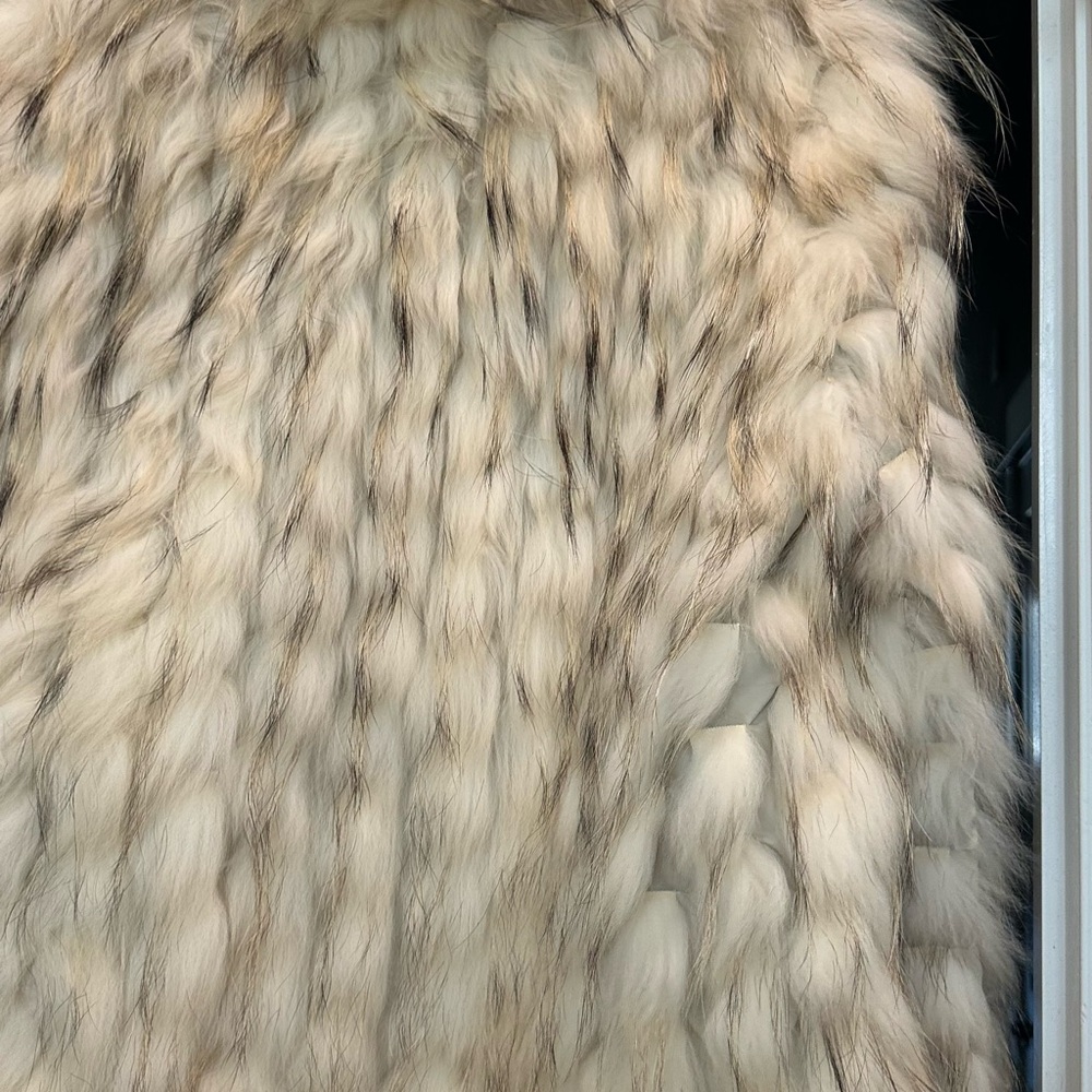 Stunning jacket by Cache - Picture 5 of 6